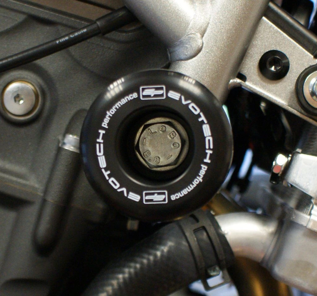 YAMAHA XSR 700 2016+ Crash Protection Bobbins Made In UK By Evotech Performance