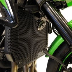 KAWASAKI Z900 Radiator Guard Protection (2017 Onwards) By Evotech Performance