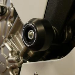 YAMAHA YZF-R1& R1M 2015+ Crash Protection Bobbins By Evotech Performance