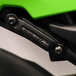 KAWASAKI Ninja 650 Footrest Blanking Plate Kit 2017+ By Evotech Performance