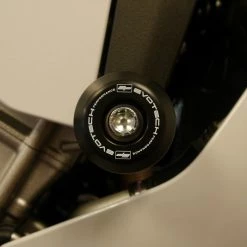 YAMAHA YZF-R1& R1M 2015+ Crash Protection Bobbins By Evotech Performance