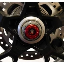 Triumph Speed Triple 2016+ Rear Spindle Crash Bobbins By Evotech Performance